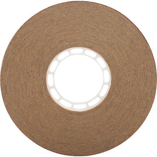 Ruban de transfert adh&eacute;sif ATG Scotch, 6 mm (1/4") la x 33 m (108') lo, 2 mils Brunswick Fyr & Safety