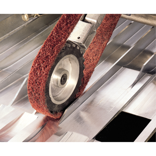 Courroies de traitement des surfaces Scotch-Brite Brunswick Fyr & Safety