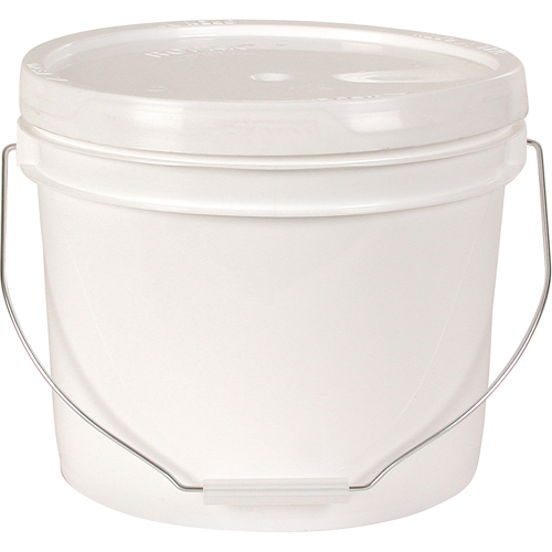 Seau d'usage g&eacute;n&eacute;ral sans couvercle, Plastique, 11,4 L Brunswick Fyr & Safety