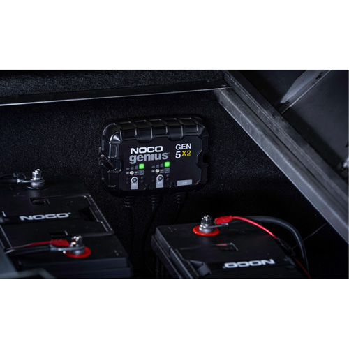 Chargeur de batterie embarqu&eacute; &agrave; 2 sorties de 10 amp&egrave;res Gen5X2 Genius Brunswick Fyr & Safety