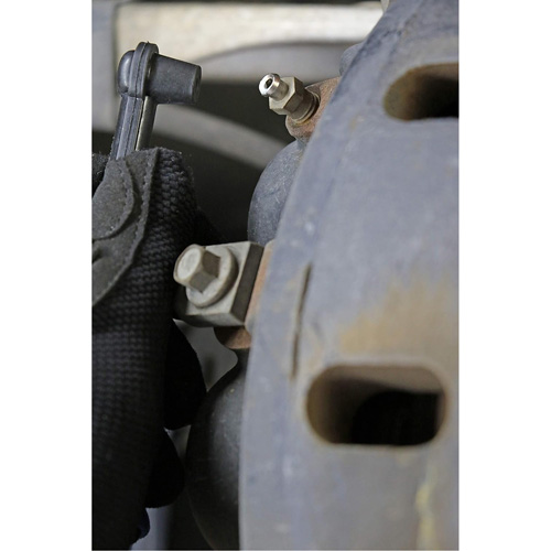 Trousse dentretien automobile et de purge de freins Brunswick Fyr & Safety