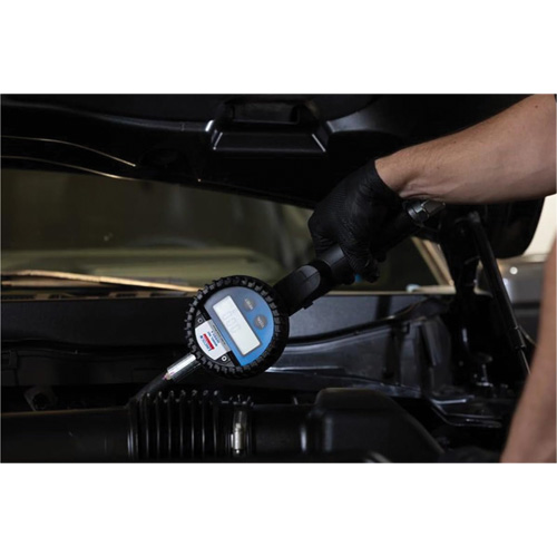 D&eacute;bitm&egrave;tre &eacute;lectronique de lubrifiant avec rallonge flexible &agrave; 90° Brunswick Fyr & Safety