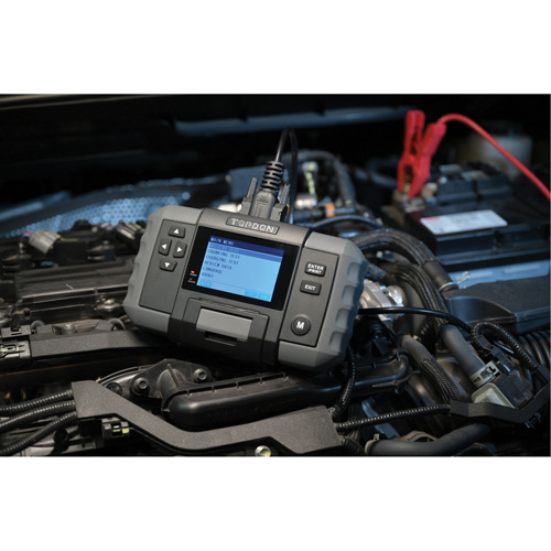 Testeur de batterie 12?V et de syst&egrave;mes 12?V/24?V BT600 avec imprimante int&eacute;gr&eacute;e Brunswick Fyr & Safety