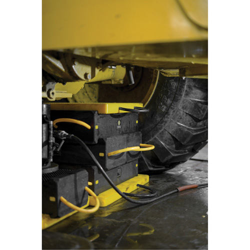 8-Piece CribLok Composite Cribbing System Kit Brunswick Fyr & Safety