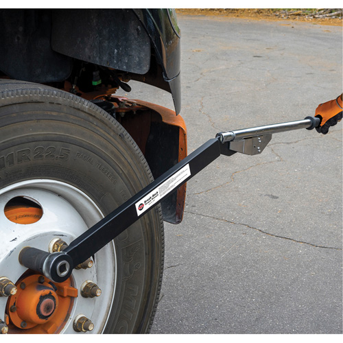 Break-Back Style Torque Wrench with 1? Drive Brunswick Fyr & Safety