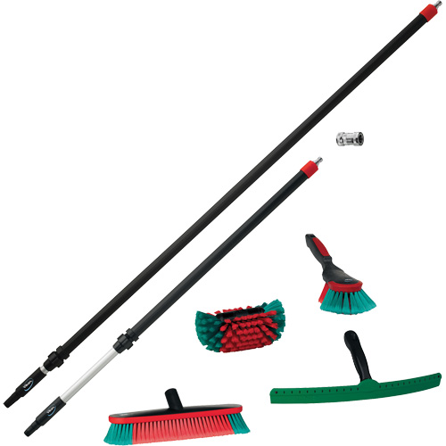 Ensemble d'outils de la s&eacute;rie Transport pour le nettoyage de l'ext&eacute;rieur de camion gros porteur Brunswick Fyr & Safety