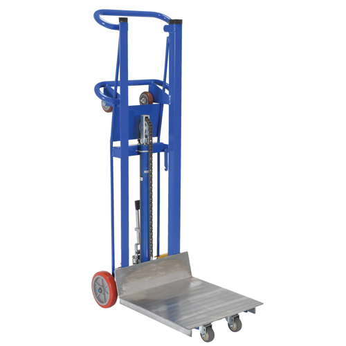 Gerbeur &agrave; plateforme hydraulique, M&eacute;canisme Pompe au pied, Capacit&eacute; de 750 lb, Levage max de 52" Brunswick Fyr & Safety