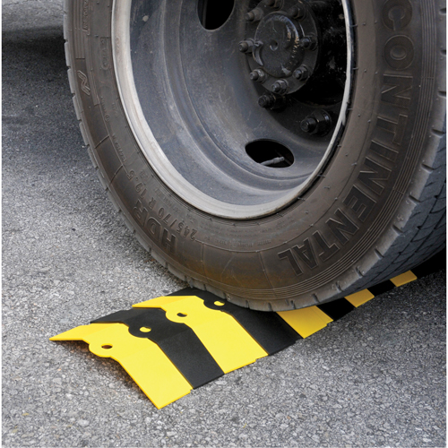 Ultra-Sidewinder&reg; Cable Protection System - Large, 14.125" x 13.675" x 2.13", 13500 lbs. (6.75 tons) Brunswick Fyr & Safety