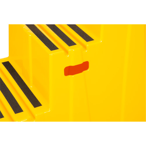 Escabeau industriel, 3 marches, 34-13/16" x 22-7/16" x Hauteur 28-1/2" Brunswick Fyr & Safety