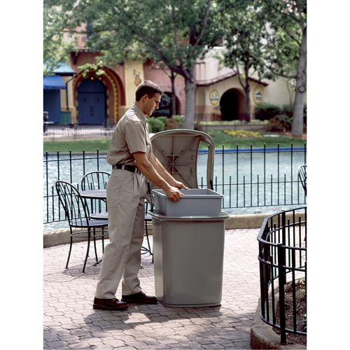 Contenants Untouchable, Poly&eacute;thyl&egrave;ne, 35 gal. US Brunswick Fyr & Safety