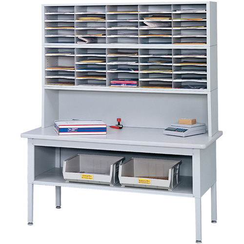 Mobilier E-Z Sort pour la salle du courrier- Tables de tri avec tablette-Dessus de table, 60" la x 28" p x 36" h, Stratifi&eacute; Brunswick Fyr & Safety