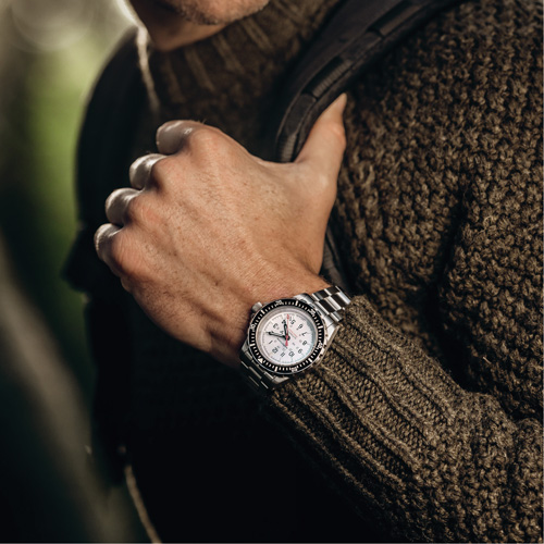 Arctic Edition Large Diver's Automatic GSAR Watch with Stainless Steel Bracelet, Digital, Battery Operated, 41 mm, Silver Brunswick Fyr & Safety