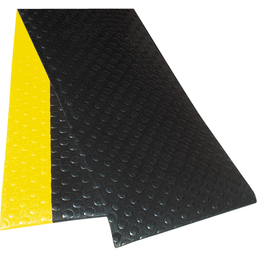 Tapis &agrave; surface &agrave; bulles Sof-Tred No 417 avec Dyna-Shield, &agrave; bulles, 3' x 6' x 1/2", Noir, PVC Brunswick Fyr & Safety