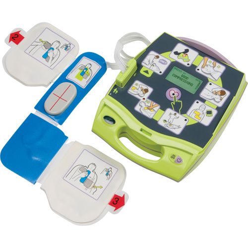 D&eacute;fibrillateur AED Plus, Semi-automatique, Anglais, Classe 4 Brunswick Fyr & Safety