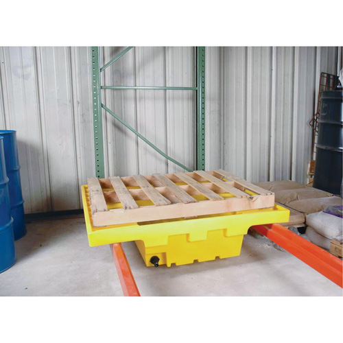 Contenant de confinement Ultra-Rack Sump, 51,5'' lo x 51,5'' la x 12" ha, 66 gal. US Capacit&eacute; Brunswick Fyr & Safety