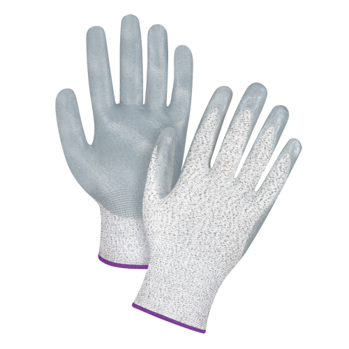 Gants haute performance r&eacute;sistants &agrave; la coupe, Taille 6/T-petit, Calibre 13, Rev&ecirc;tement Nitrile, Enveloppe en PEHP, ANSI/ISEA 105 niveau 4/EN 388 niveau 5 Brunswick Fyr & Safety