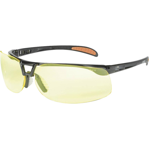 Lunettes de s&eacute;curit&eacute; Prot&eacute;g&eacute; avec lentilles HydroShield, Lentille Ambr&eacute;e, Antibu&eacute;e/Anti-&eacute;gratignures, ANSI Z87+ Brunswick Fyr & Safety