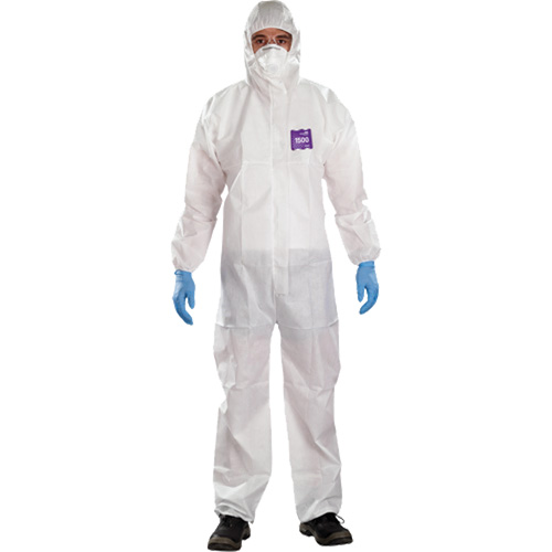 Combinaison 3 pi&egrave;ces avec capuchon AlphaTec Microchem r&eacute;sistant aux produits chimiques, 2T-Grand, Blanc Brunswick Fyr & Safety