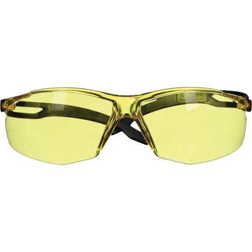 Lunettes de s&eacute;curit&eacute; s&eacute;rie 500 SecureFit, Lentille Ambr&eacute;e, Antibu&eacute;e/Anti-&eacute;gratignures, ANSI Z87+/R&eacute;pond ou surpasse la norme CSA Z94.3 Brunswick Fyr & Safety