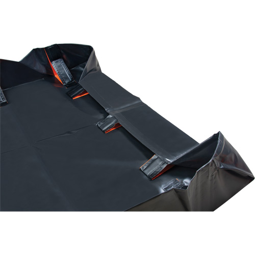 IBX Wall Pop-Up Berm, 4488 US gal. Capacity, 12' W x 50' L x 12" H, Snap-Up Bracket Brunswick Fyr & Safety