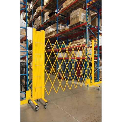 Barri&egrave;re extensible, 84" h x 20' lo, Jaune Brunswick Fyr & Safety
