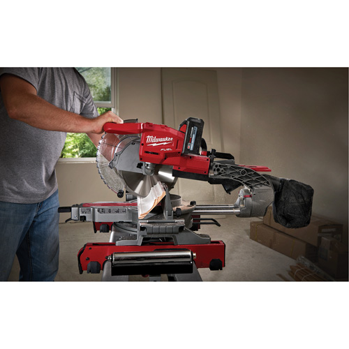 M18 Fuel Dual Bevel Sliding Compound Mitre Saw Kit Brunswick Fyr & Safety