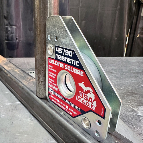 Magnetic Welding Squares, 3-3/4" L x 3/4" W x 4-3/8" H, 75 lbs. Brunswick Fyr & Safety