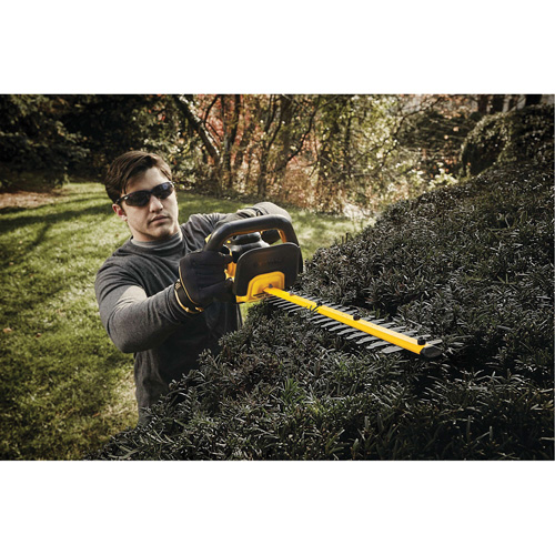 Taille-haie sans fil Max, 22", 20 V, &agrave; pile Brunswick Fyr & Safety