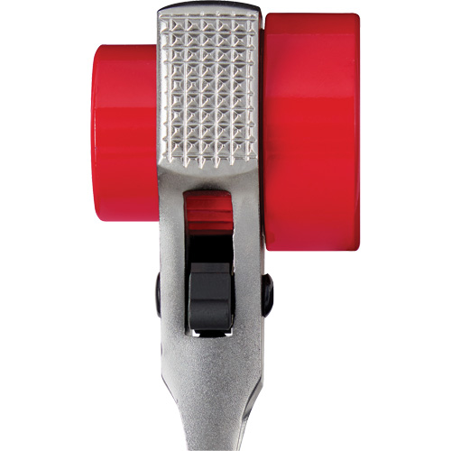 Lineman's High-Leverage Ratcheting Wrench with Milled Strike Face, 3/4"/1"/1-1/8" Drive, Ergonomic Handle Brunswick Fyr & Safety