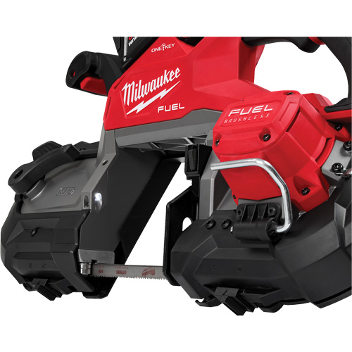 Scie &agrave; ruban &agrave; deux g&acirc;chettes pour coupes profondes M18 FUEL avec ONE-KEY, 18 V, 5" Capacit&eacute; Brunswick Fyr & Safety