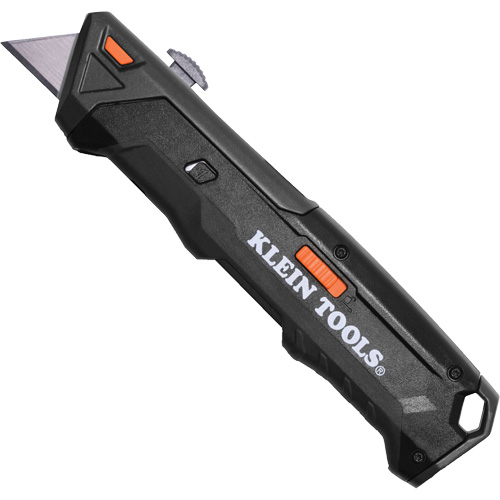 Couteau r&eacute;tractable &agrave; chargement automatique avec magasin de lames double face, Acier, Prise en Plastique Brunswick Fyr & Safety