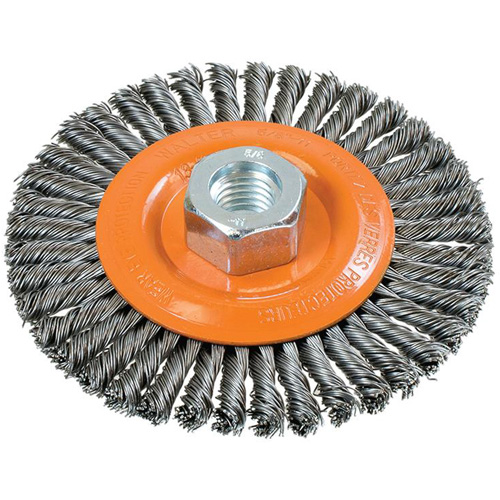 Brosse &agrave; fils nou&eacute;s pour cordons de soudure, Dia. 4-1/2", Fils 0,02", Arbre 5/8"-11, Acier Brunswick Fyr & Safety