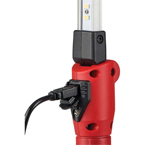 Strion&reg; SwitchBlade&reg; Compact Work Light, LED, 500 Lumens Brunswick Fyr & Safety