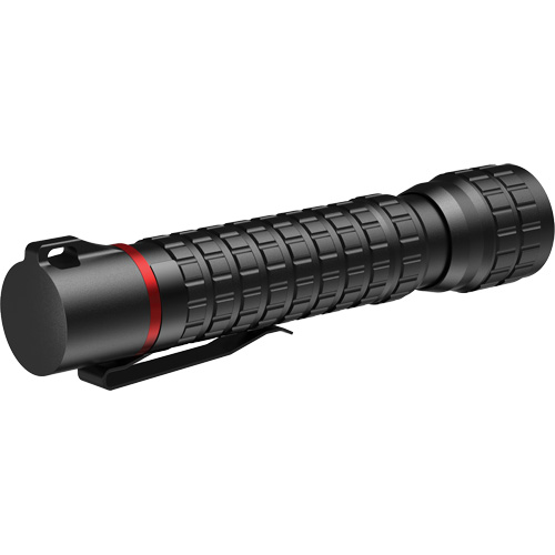 Lampe de poche &eacute;tanche G40R avec mise au point par rotation, DEL, 650 lumens, Piles Rechargeable Brunswick Fyr & Safety