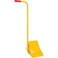 Ice Chock with Ergonomic Handle, Steel, Yellow, 8-1/16" W x 10-5/8" D x 8-13/16" H Brunswick Fyr & Safety