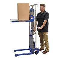 Hefti-Lift Load Stacker, Foot Pump Operated, 880 lbs. Capacity, 59" Max Lift Brunswick Fyr & Safety