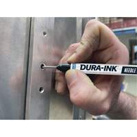 Marqueur permanent Dura-Ink no 5, Noir, Pointe Micro pointe Brunswick Fyr & Safety