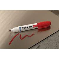 Marqueur Dura-Ink no 55, Rouge, Pointe Ciseau Brunswick Fyr & Safety