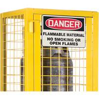 Armoire de s&eacute;curit&eacute; pour cylindres de gaz conforme aux normes de la CSA, nbre de bouteilles: 2, 17" , 17" , 69" , Jaune Brunswick Fyr & Safety