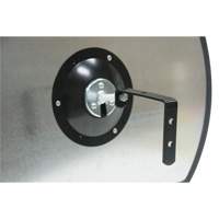 Roundtangular Convex Mirror with Bracket, 18" H x 26" W, Indoor/Outdoor SGI562 | Brunswick Fyr & Safety