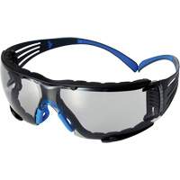 Lunettes de s&eacute;curit&eacute; SecureFit s&eacute;rie 400, Lentille Int&eacute;rieur/ext&eacute;rieur, Antibu&eacute;e/Anti-&eacute;gratignures, ANSI Z87+/R&eacute;pond ou surpasse la norme CSA Z94.3 Brunswick Fyr & Safety