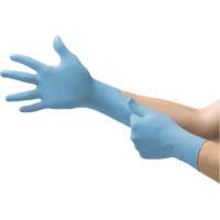 N20 Disposable Gloves, Small, Nitrile, 4.7-mil, Powder-Free, Blue SGW927 | Brunswick Fyr & Safety