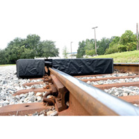 Ultra-Track Berm, 144 US gal. Capacity, 4' W x 6' L x 12" H, Foam Wall Brunswick Fyr & Safety