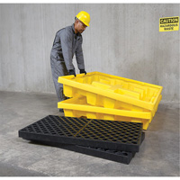 Ultra-Spill Pallet emboitable, 4 barils, Capacit&eacute; de d&eacute;versement 66 gal. US, 51" x 51" x 10" Brunswick Fyr & Safety