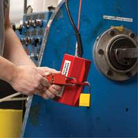 Velocity Plus Safety Lockout Padlock, Orange, Keyed Alike, Aluminum, 1-1/2" Width Brunswick Fyr & Safety