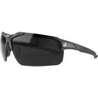 Lunettes de s&eacute;curit&eacute; Tacana avec Vapor Shield, Lentille Fum&eacute;e, Antibu&eacute;e, ANSI Z87+/R&eacute;pond ou surpasse la norme CSA Z94.3 Brunswick Fyr & Safety