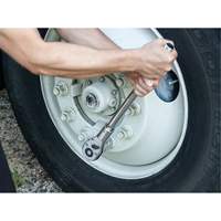 24-Tooth Quick Release Teardrop Ratchet, 3/4" Drive, Plain Handle Brunswick Fyr & Safety