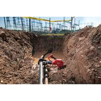 Coupe-c&acirc;ble pour c&acirc;bles souterrains de 3" M18 Force Logic avec t&eacute;l&eacute;commande sans fil Brunswick Fyr & Safety