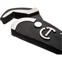 Cl&eacute; bimat&eacute;riau auto-ajustable pour tuyau, Cap des m&acirc;choires 1-1/2", Longueur 12", Fini Oxyde noir, Prise Coussin&eacute;e Brunswick Fyr & Safety