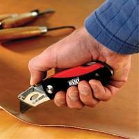 Couteau utilitaire pliant, 2-3/8" lame, poign&eacute;e en Plastique/Coussin&eacute;e Brunswick Fyr & Safety